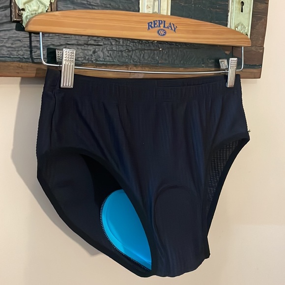 Beroy Quick Dry Cycling Underwear with 3D Padded Gel Seat Size XL - Picture 7 of 12